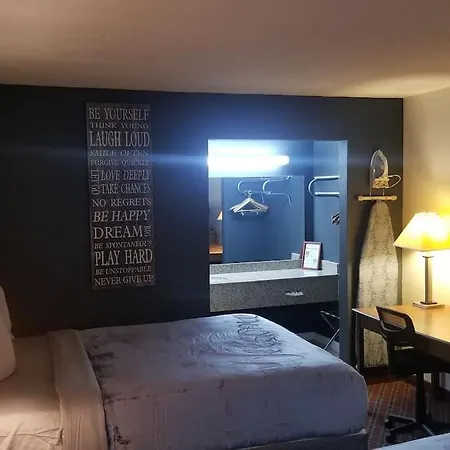 Osu 2 Queen Beds Hotel Room 230 Wi-Fi
